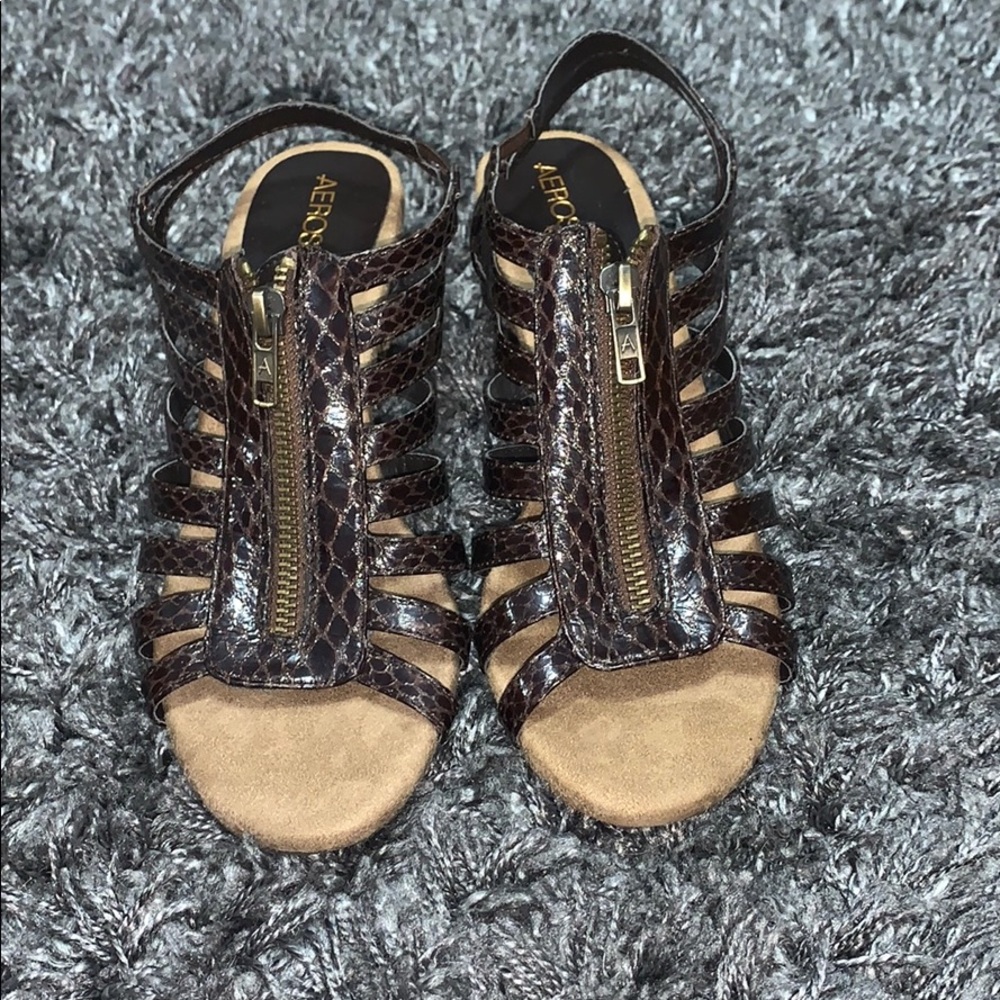 Brown wedges